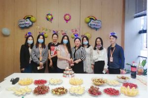 2020年11月份九游（中国）员工生日会 生活需要仪式感，工作需要归