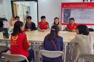 浓浓关爱暖人心，九游（中国）集团党支部慰问困难单亲家庭